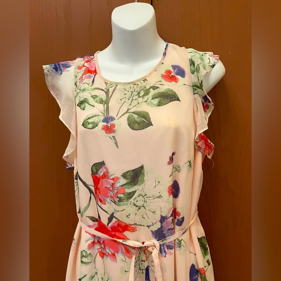 Motherhood Maternity Size Small Midi Length floral Dress. - Picture 4 of 14